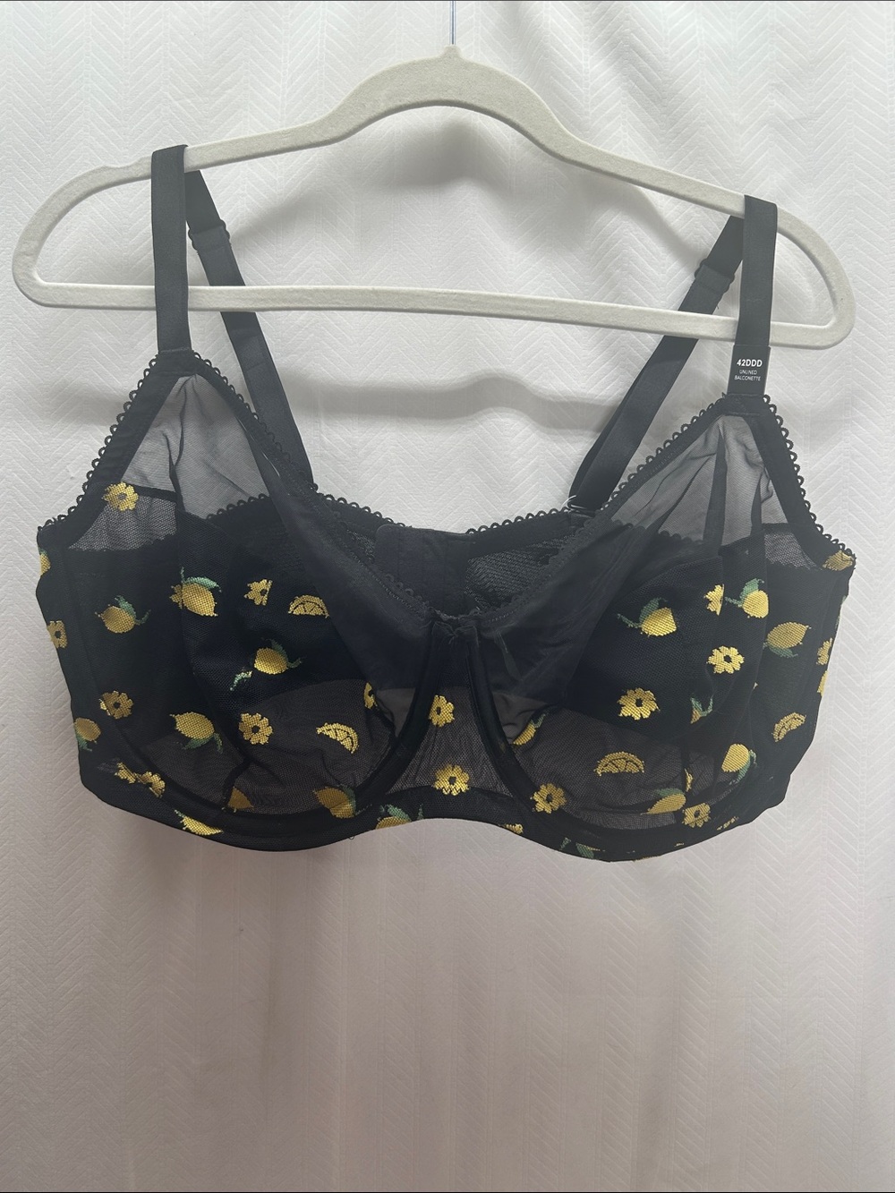 torrid Black Underwire Bra with Yellow Floral and Lemon Embroidery 42DDD
